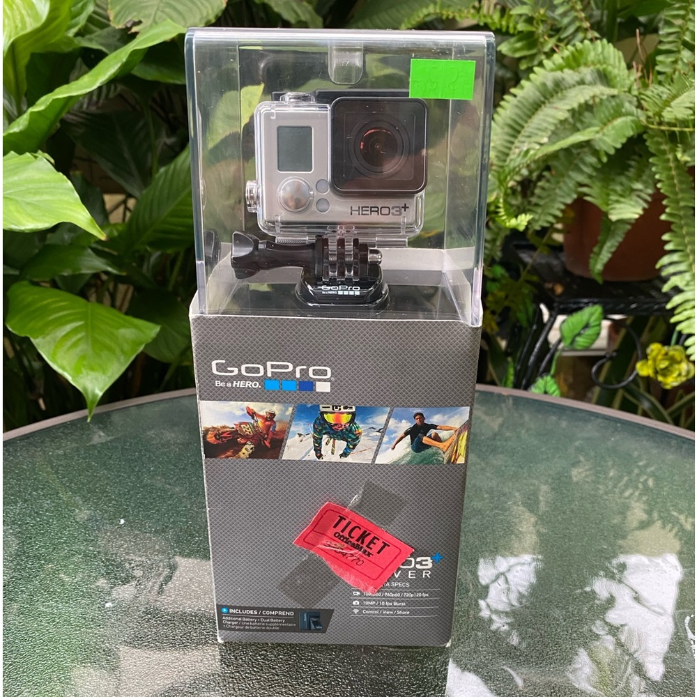 GoPro Hero3+Silver Brand New In Box. Includes 2 Rechargeable Batteries 📸